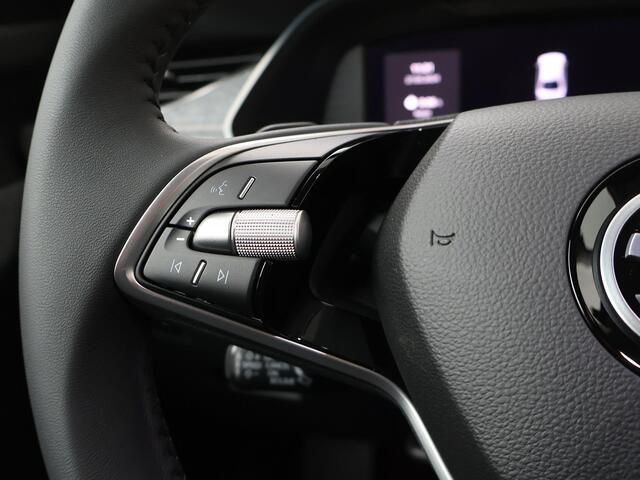 Skoda OCTAVIA First Edition 1.5 TSI m-HEV 85 kW / 115 pk Hatchba ck 7 versn. DSG