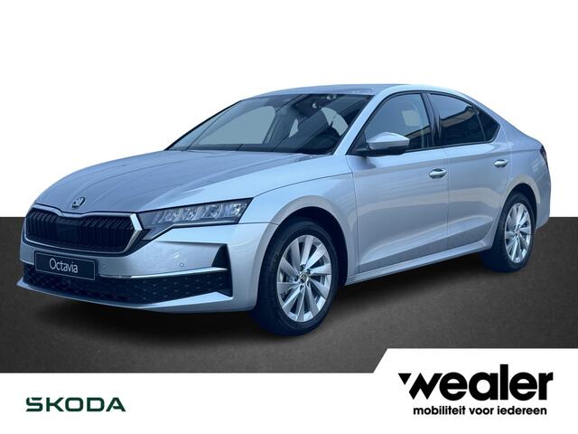 Skoda OCTAVIA First Edition 1.5 TSI m-HEV 85 kW / 115 pk Hatchba ck 7 versn. DSG