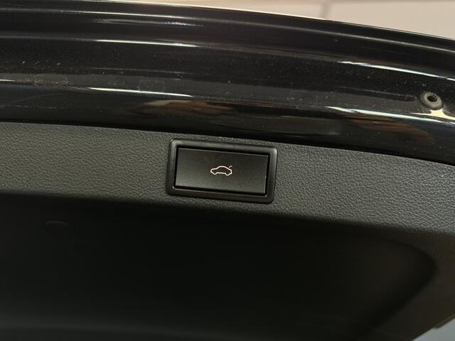 Skoda OCTAVIA Combi 1.4 TSI iV Camera/Stoelverwarming/HeadUpDisplay