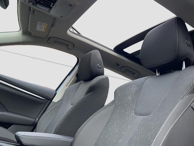 Skoda OCTAVIA Combi 1.4 TSI iV PHEV 204 PK | Panorama | Keyless | Memory stoel