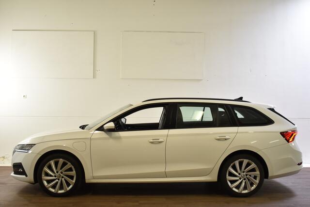 Skoda OCTAVIA Combi TSI iV PHEV 204PK DSG HYBRID BUSINESS CAMERA/LED/APP-CONNECT