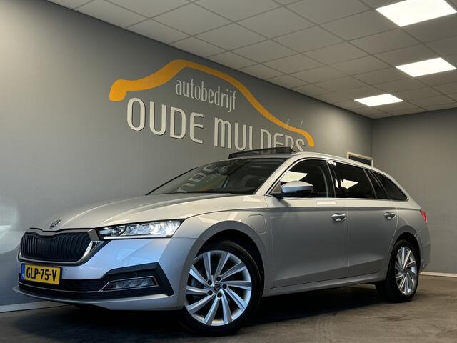 Skoda OCTAVIA Combi 1.4 TSI iV PHEV Style Panoramadak/HeadUpDisplay/SideAssist