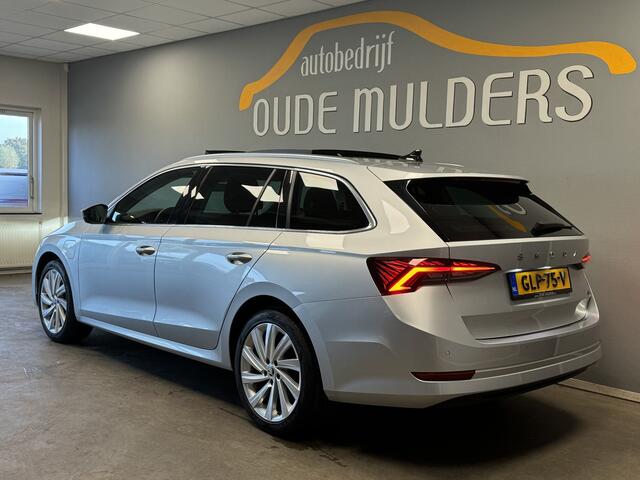 Skoda OCTAVIA Combi 1.4 TSI iV PHEV Style Panoramadak/HeadUpDisplay/SideAssist
