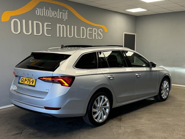 Skoda OCTAVIA Combi 1.4 TSI iV PHEV Style Panoramadak/HeadUpDisplay/SideAssist