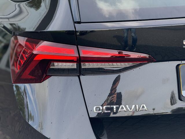 Skoda OCTAVIA Combi 1.5 e-TSI Business Edition | Trekhaak | Apple CarPlay