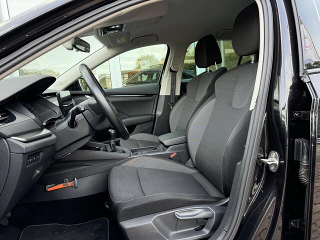 Skoda OCTAVIA Combi 1.5 e-TSI Business Edition | Trekhaak | Apple CarPlay