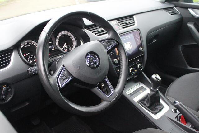 Skoda OCTAVIA Combi 1.0 TSI Greentech Business Edition