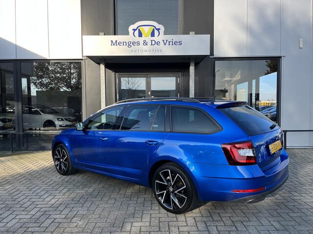 Skoda OCTAVIA Combi 1.5 TSI Greentech Sport Business Airco ECC | Virtual | Adaptive Cruise | Panorama | Trekhaak | Camera | Stoelverwarming | Apple Carplay Android Auto | Isofix | NAP |