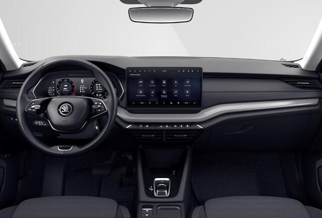 Skoda OCTAVIA Combi 1.5 TSI MHEV Business Edition Plus Chrome pakket / Trekhaak
