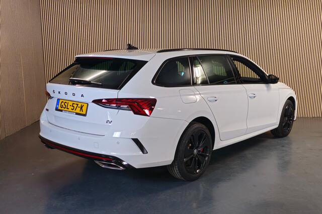 Skoda OCTAVIA Combi 1.4 TSI iV PHEV Sportline Business Rs Line - Apple Carplay- Android Auto - Stoelverwarming