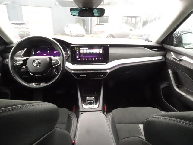 Skoda OCTAVIA Combi 1.0 e-TSI Business Edition Plus