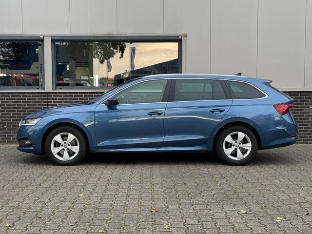 Skoda OCTAVIA 2.0 TDI Greentech Style 150PK - LED - Stoelverwarm. - Navigatie