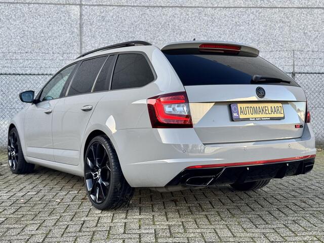 Skoda OCTAVIA Combi 2.0 TDI RS LINE BOMVOL OPTIES DEALER ONDERHOUDEN