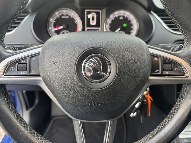 Skoda OCTAVIA Combi 1.2 TSI Autom/Tiptr DSG Greentech Edition Businessline Stoelverw/Clima/Navi