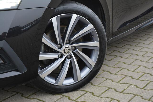 Skoda OCTAVIA Combi 1.4 TSI iV PHEV Business Edition Plus | Dealer Onderhouden | Pano | Camera |