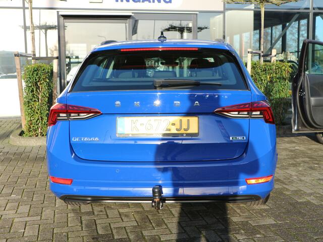 Skoda OCTAVIA Combi 1.0 e-TSI Business Edition TREKHAAK NAVI ADAP NL AUTO