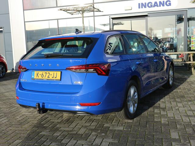 Skoda OCTAVIA Combi 1.0 e-TSI Business Edition TREKHAAK NAVI ADAP NL AUTO