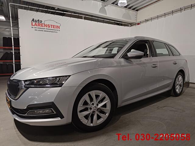 Skoda OCTAVIA Combi 1.5 e-TSI 150pk Style Business Edition Plus DSG7 110kw Carplay / Navi / Elektr.A.Klep / A.Camera
