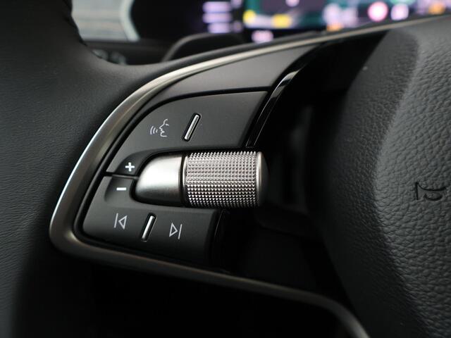 Skoda OCTAVIA First Edition 1.5 TSI m-HEV 115 pk DSG | Automaat | Navigatie | Adaptieve cruise control | Apple Carplay/Android Auto | 17" lichtmetalen velgen |