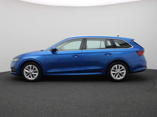 Skoda OCTAVIA Combi 1.5 e-TSI Business Edition Plus 150PK DSG Navi, Keyless, Virtual Pedal, Achteruitrijcamera, Adaptieve Cruise Controle, 17" LM Velgen