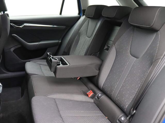 Skoda OCTAVIA Combi 1.5 e-TSI Business Edition Plus 150PK DSG Navi, Keyless, Virtual Pedal, Achteruitrijcamera, Adaptieve Cruise Controle, 17" LM Velgen