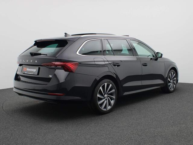 Skoda OCTAVIA Combi 1.4 TSI iV PHEV Business Edition Plus 204PK DSG Pano-Schuifdak, Adaptieve Cruise, Memory Stoelen, Keyless, Head-Up Display, 18" LM Velgen