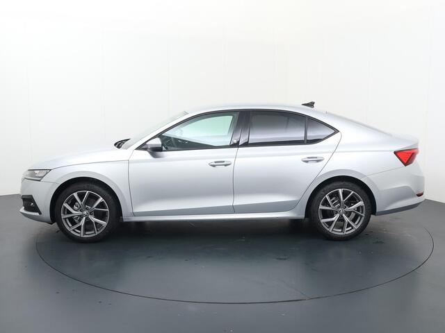 Skoda OCTAVIA ¦koda Octavia Wealer Tour Edition 1.0 TSI e-TEC 11 Automaat | Navigatie | Apple Carplay/Android Auto | lichtmetalen velgen 18" | Parkeersensoren |