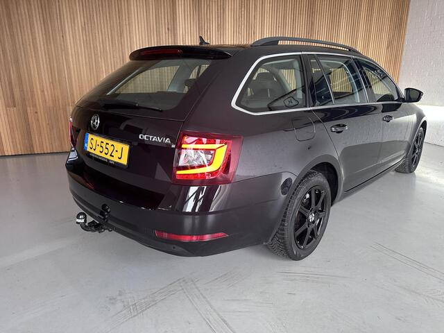 Skoda OCTAVIA Combi 1.0 TSI Trekhaak | Carplay | Keyless