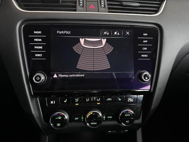 Skoda OCTAVIA Combi 1.0 TSI Trekhaak | Carplay | Keyless