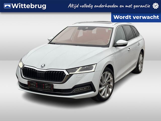 Skoda OCTAVIA Combi 1.4 TSI 204pk DSG iV PHEV Business Edition Plus / Panoramadak / Stuur + Stoelverwarming V+A / Digitale Cockpit / Memory Seat / Elektrische Achterklep