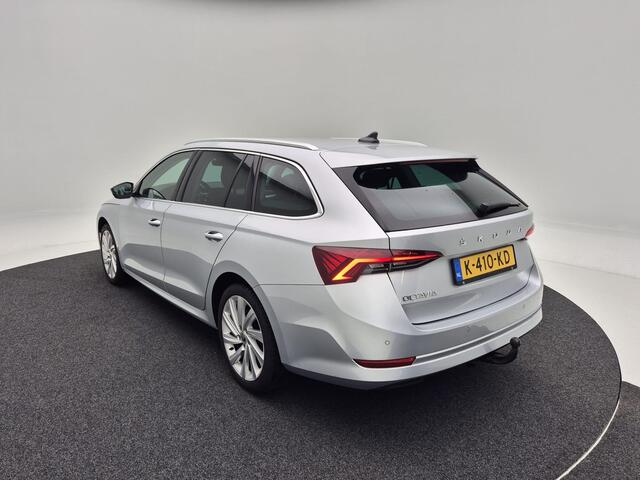 Skoda OCTAVIA Combi 1.0 TSi 110 Pk Business Edition Plus | Full LED | Trekhaak | 18 Inch | Privacy Glass | Navigatie | Adaptive Cruise | 94.273 Km!!