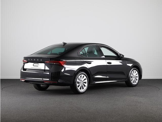 Skoda OCTAVIA Business Edition m-HEV 1.5 TSI 115 pk 7 versn. DSG | 13 inch display | Adaptive Cruise Control
