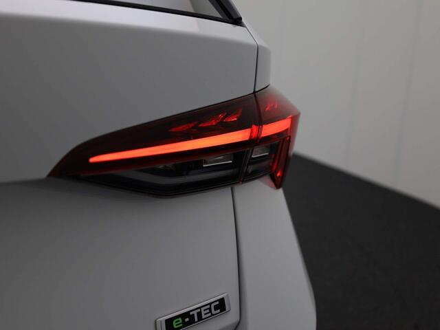 Skoda OCTAVIA Combi 1.0e-TSI/110PK Business Edition Plus DSG · Navigatie · Parkeersensoren · Stoelverwarming · Garantie tot november 2027 of 100000km