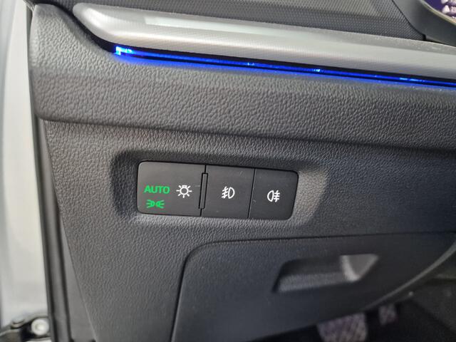 Skoda OCTAVIA Combi 1.0 e-TSI 110pk DSG/AUT Business Edition | Camera | Cruise control | Stoelen verw. | LED