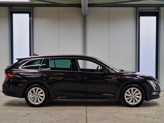 Skoda OCTAVIA Combi 1.5 e-TSI 150pk DSG/AUT Business Edition Plus | Wegklapbare trekhaak | Camera | ACC