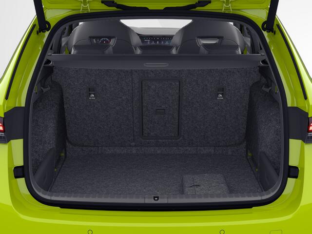 Skoda OCTAVIA combi Sportline Business 1.5 TSI m-HEV 110 kW / 150 PK Combi | 19'' Lichtmetalen Velgen | Trekhaak wegklapbaar | Winterpakket | 2000,- inruilbonus!