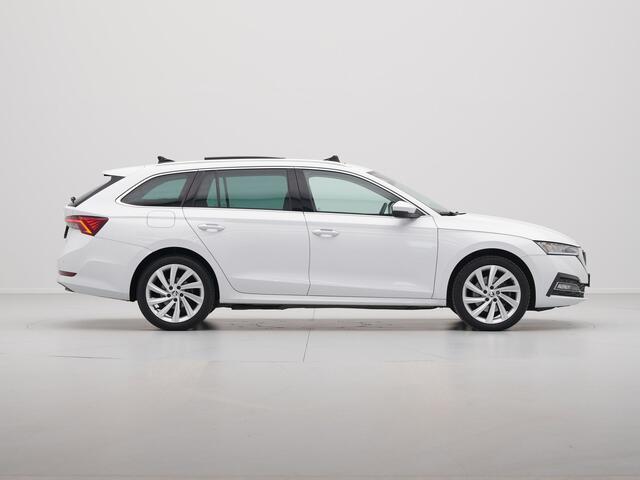 Skoda OCTAVIA Combi 1.4 TSI iV 218pk PHEV Style Trekhaak Panorama Canton Acc
