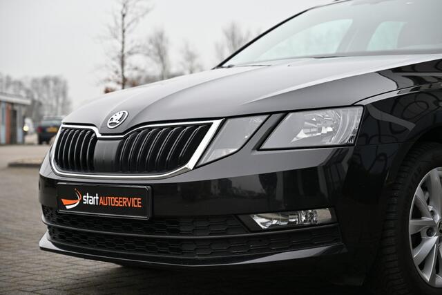 Skoda OCTAVIA Combi 1.6 TDI DSG Greentech Clever Ed. Nav Euro6 Cruise