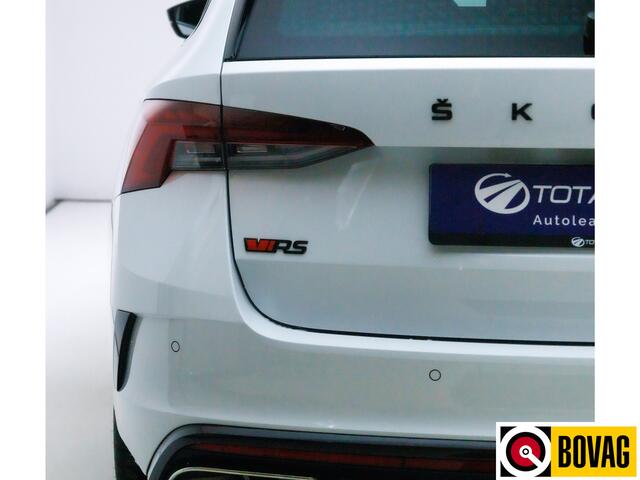 Skoda OCTAVIA Combi RS iV PHEV Business 245 PK | Virtual | Led | Stoelverwarming Smartlink, 19" Lichtmetalen velgen, Parkassist