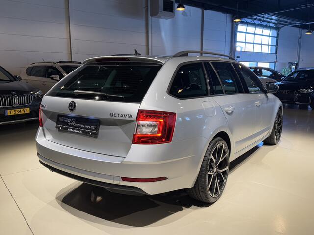 Skoda OCTAVIA Combi 1.0 TSI Greentech Ambition Navi|Carplay|Cruis|PDC Zilver