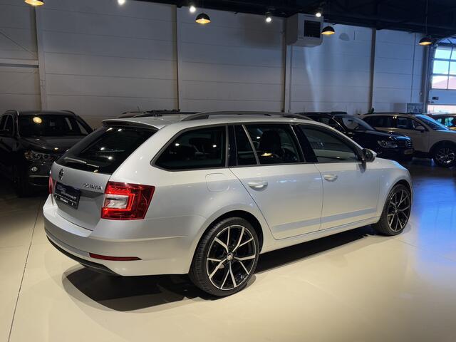 Skoda OCTAVIA Combi 1.0 TSI Greentech Ambition Navi|Carplay|Cruis|PDC Zilver