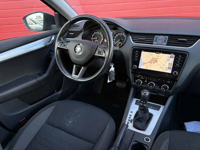 Skoda OCTAVIA Combi 1.0 TSI Greentech Ambition Business AUTOMAAT / STOELVERW / CAMERA / DAB+ / CARPLAY / NL-AUTO