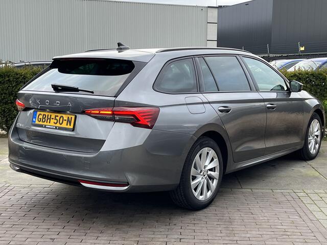 Skoda OCTAVIA Combi 1.5 TSI DSG-7 MHEV First Edition
