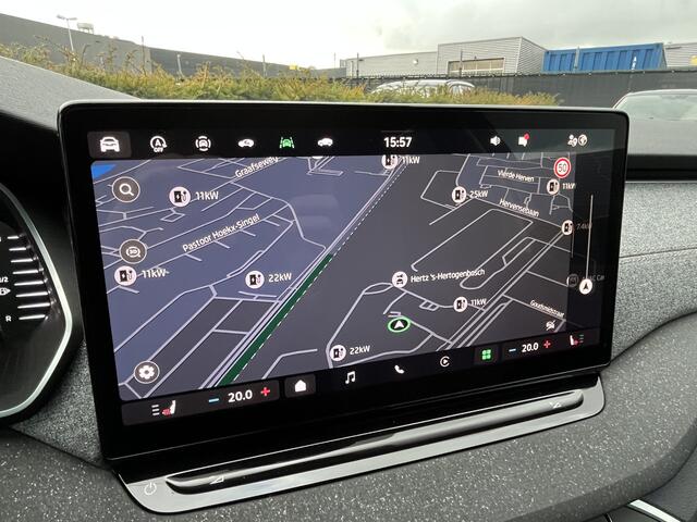 Skoda OCTAVIA Combi 1.5 TSI DSG-7 MHEV First Edition
