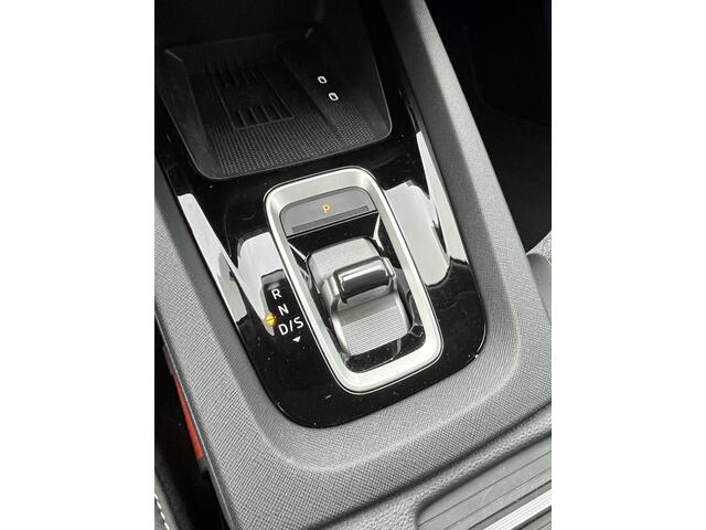Skoda OCTAVIA Combi 1.5 TSI DSG-7 MHEV First Edition