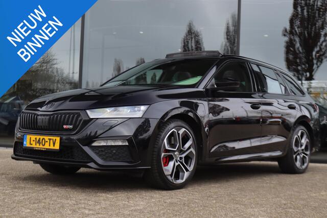 Skoda OCTAVIA COMBI 1.4 TSI RS IV PHEV ORIG. NL | PANO | HUD | MEMORY | ADAPT. CRUISE | KEY-LESS | TREKHAAK | CAMERA