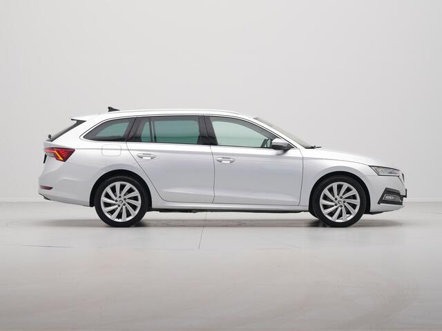Skoda OCTAVIA Combi 1.4 TSI iV PHEV 204pk Style Navigatie Matrix Led HuD Memory