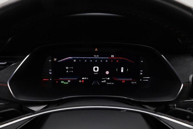 Skoda OCTAVIA Combi 1.4 TSI RS 245 pk DSG iV PHEV Business | Panoramdak | Matrix LED | Adaptief sportonderstel | Head-up display | Stoelverwarming | Navigatie