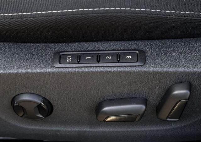 Skoda OCTAVIA 1.4 TSI IV First Ed. Plugin 204PK - 18inch - Canton Speakers - H