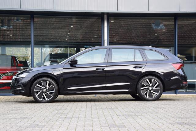 Skoda OCTAVIA Combi 1.4 TSI iV 150PK PHEV Business Edition | Org. NL | BOVAG Garantie | Plug in Hybride | Virtual Cockpit | Navigatie | Full LED | PDC Voor&Achter | Elektrische Kofferklep |